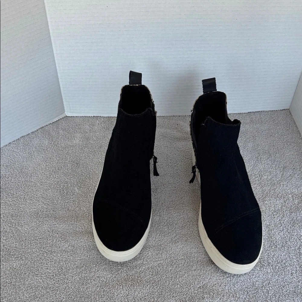 Toms Black Suede & leopard print women’s Jaime slip on shoes size 9.5 sneakers